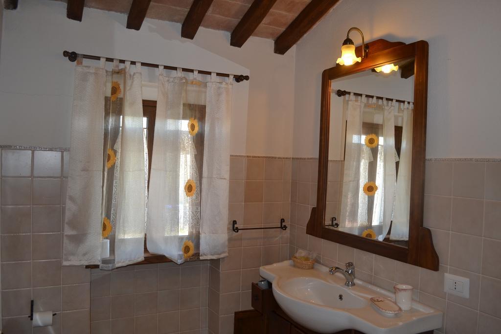托迪 Agriturismo Il Merollo酒店 外观 照片